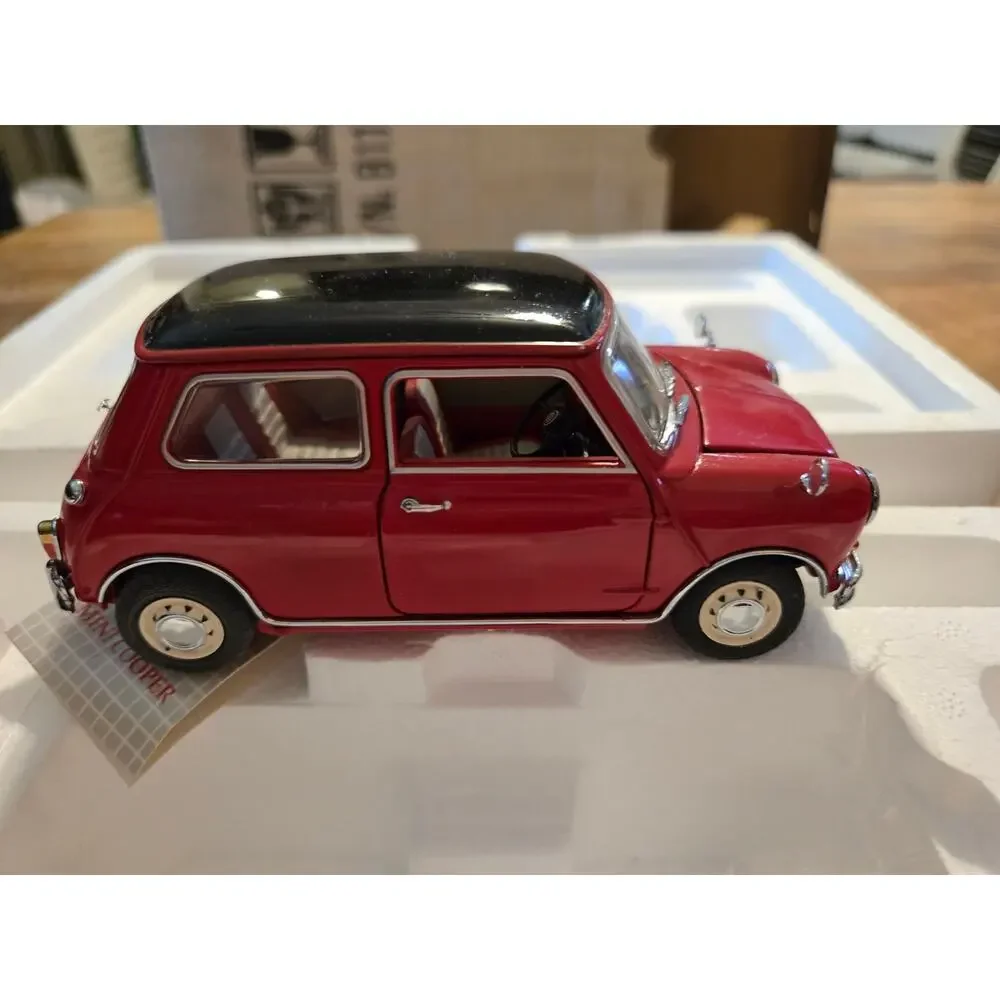 FRANKLIN MINT 1967 MORRIS MINI COOPER CAR MODEL RED 1:24 SCALE DIE CAST - Picture 4 of 7